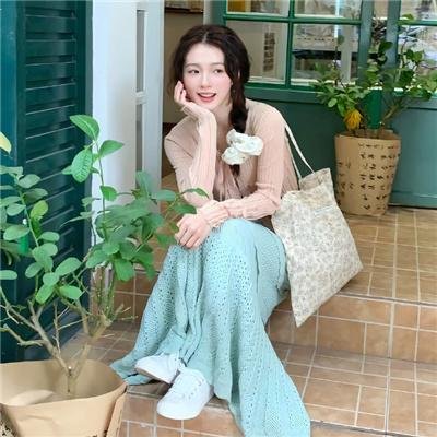 爱在初春惊变时